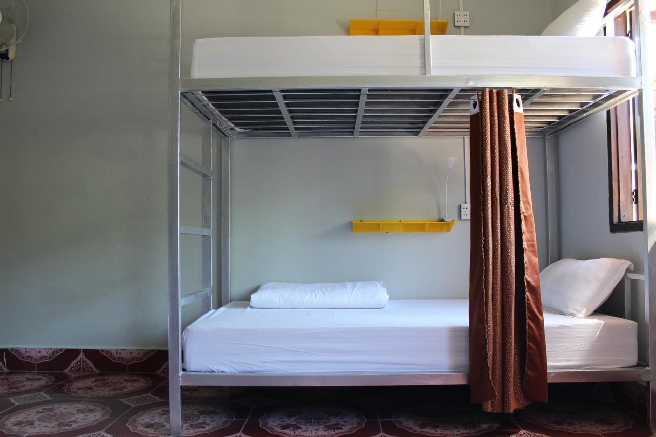 Aham Hostel (Adults Only) Luang Prabang Exterior photo