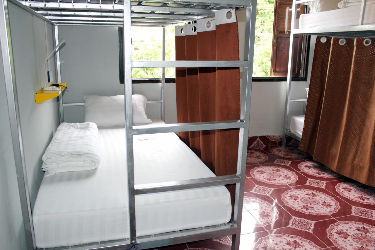 Aham Hostel (Adults Only) Luang Prabang Exterior photo